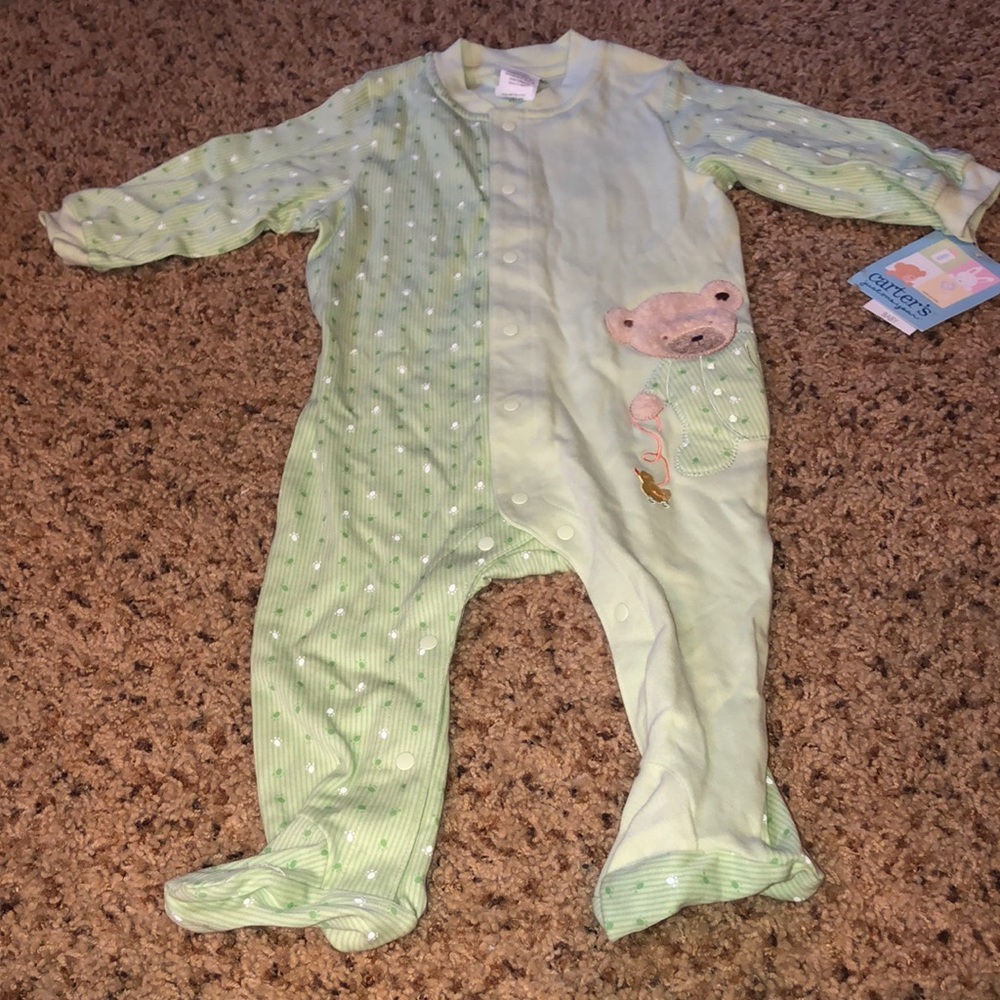 New Carter’s One Piece Green Footed Sleeper